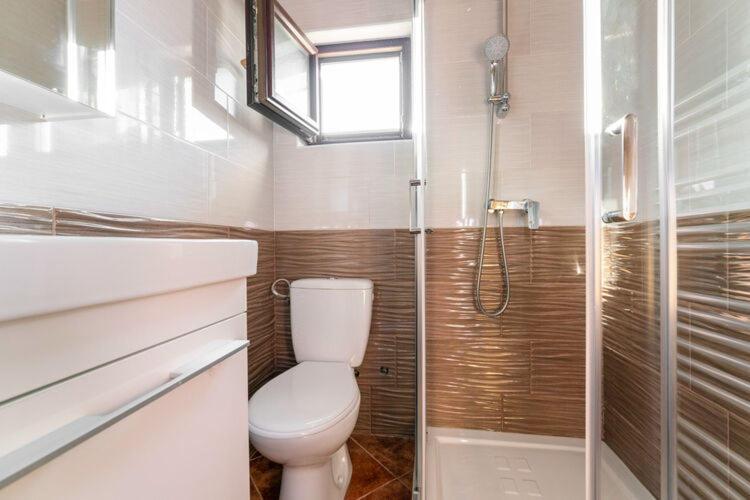 Apartments Nika With Swimming Pool And Beautiful Sea View Dobrec Экстерьер фото